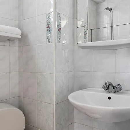 Pearl Ξενοδοχείο