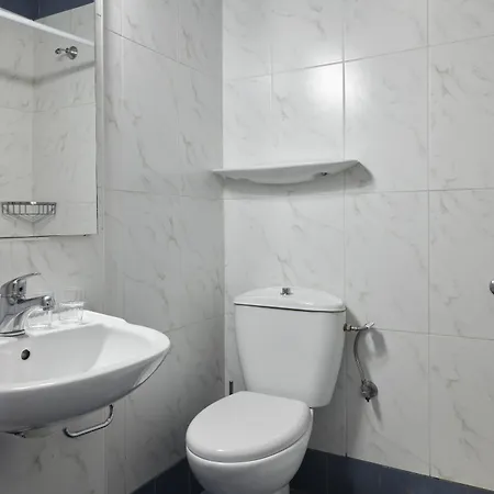 Hotel Pearl 2*